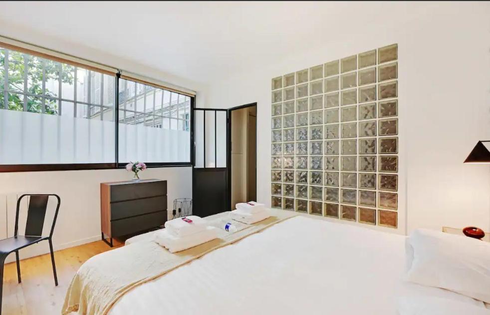 Charming Appartements For 4 People - Le Marais Paris Eksteriør billede