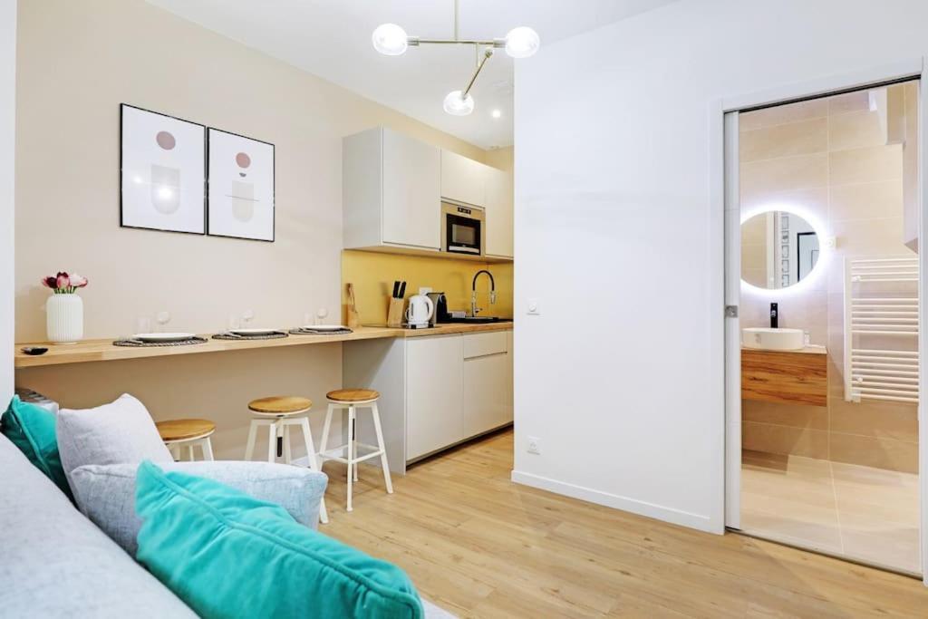 Charming Appartements For 4 People - Le Marais Paris Eksteriør billede